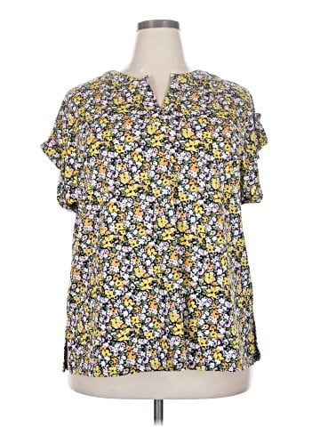 Dear Scarlett Short Sleeve Blouse (view 1)