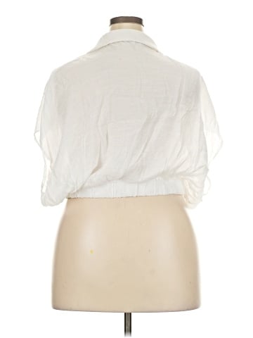 Fashion Nova Sleeveless Blouse (view 2)