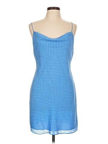 Alice + Olivia Casual Dress (view 1)