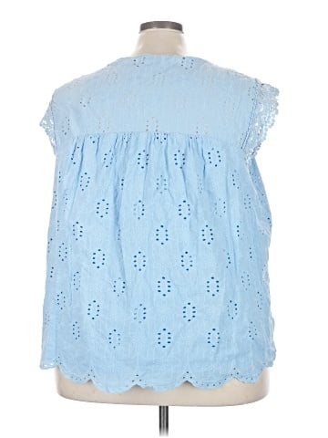 Knox Rose Sleeveless Blouse (view 2)