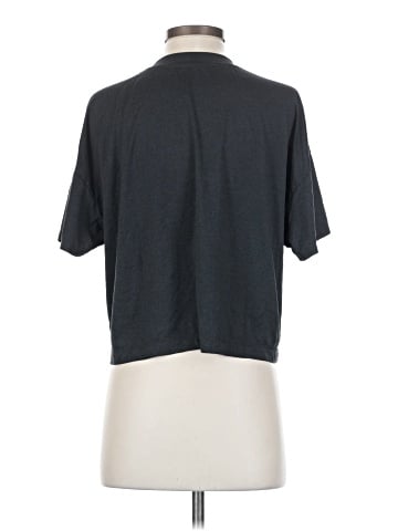 Vuori Short Sleeve Turtleneck (view 2)