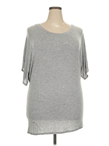 Free to Live Short Sleeve Top (view 1)