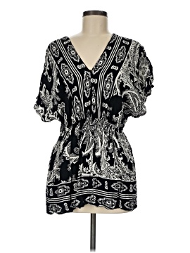 Charming Charlie Short Sleeve Blouse