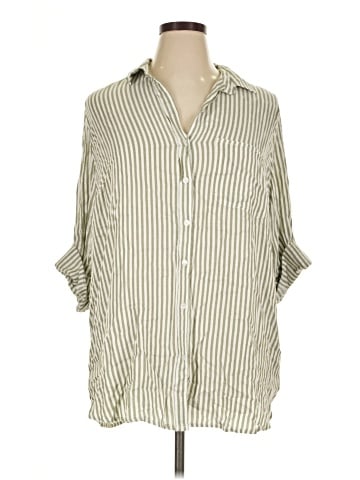 Velvet Heart 3/4 Sleeve Button-Down Shirt (view 1)
