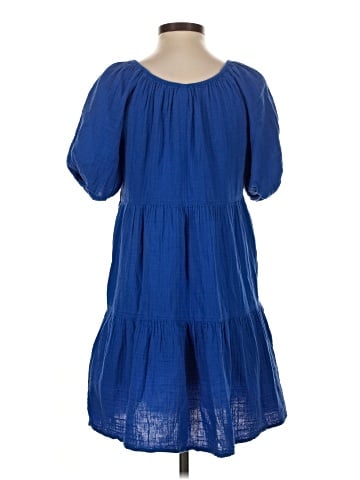 Old Navy Casual Dress (view 2)