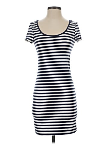H&M Casual Dress (view 1)
