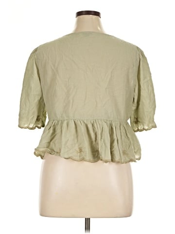 American Eagle Outfitters 3/4 Sleeve Blouse (view 2)