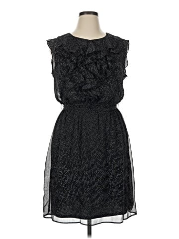 SOHO Apparel Ltd Cocktail Dress (view 1)
