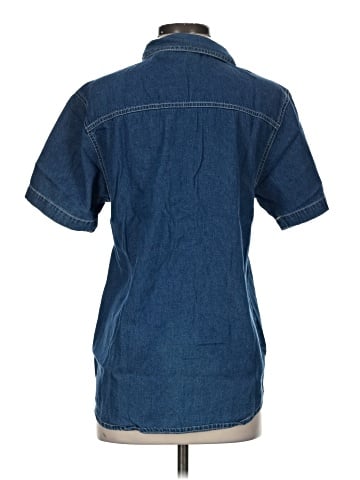 Bobbie Brooks Short Sleeve Button-Down Shirt (view 2)