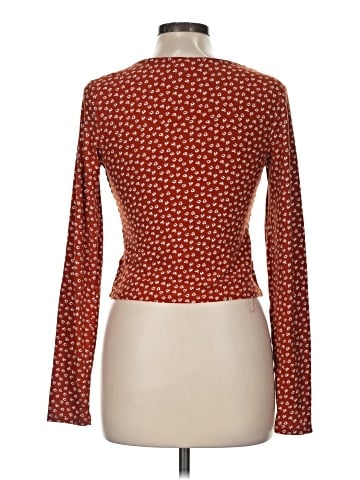 Belle Du Jour Long Sleeve Top (view 2)