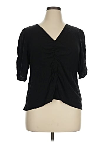 Old Navy 3/4 Sleeve Top (view 1)