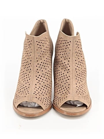Restricted Shoes Ankle Boots (view 2)