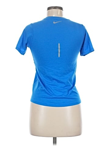 Nike Active T-Shirt (view 2)