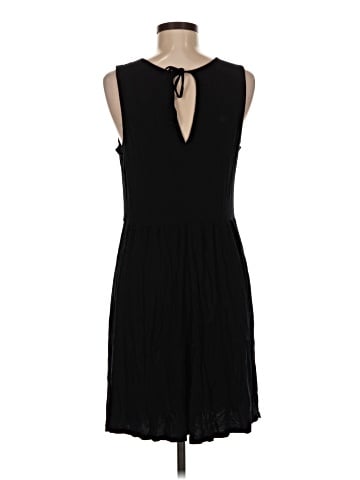 Old Navy Casual Dress (view 2)