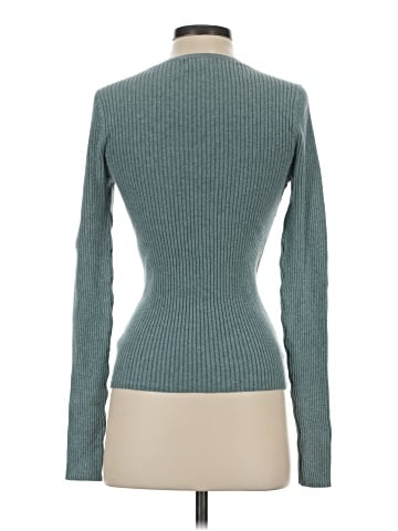 Old Navy Pullover Sweater (view 2)