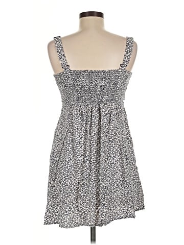 Old Navy Casual Dress (view 2)