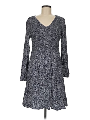 Old Navy Casual Dress (view 1)