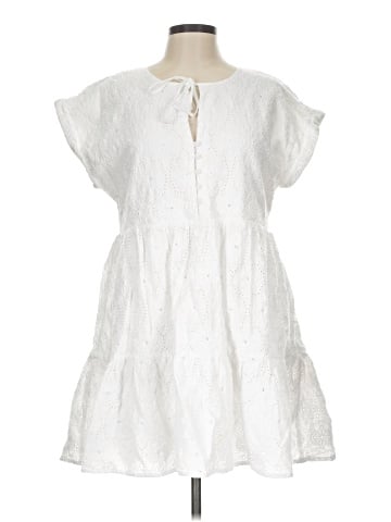Vineyard Vines Casual Dress (view 1)