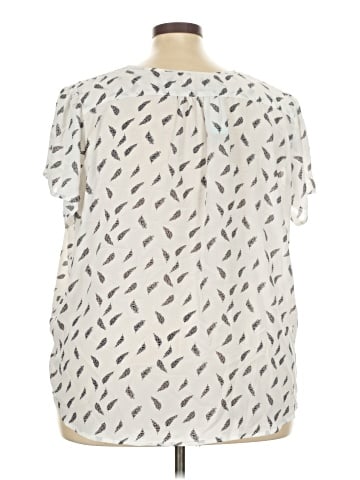 Fun2Fun Short Sleeve Blouse (view 2)