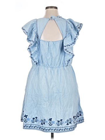 Old Navy Casual Dress (view 2)