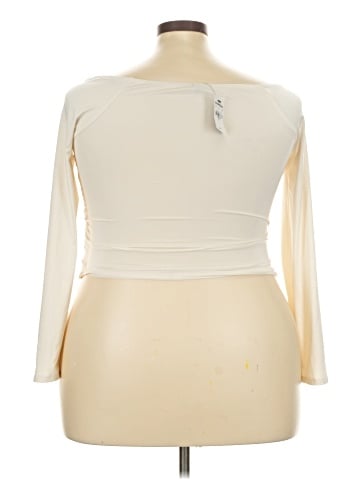 Express 3/4 Sleeve Top (view 2)