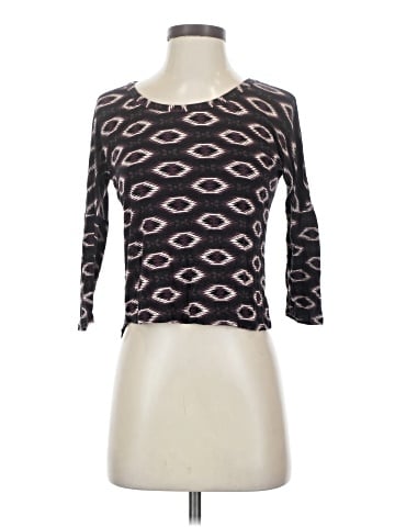 Charlotte Russe 3/4 Sleeve Top (view 1)