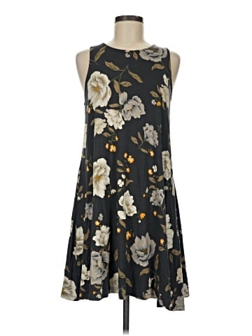 Old Navy Casual Dress (view 1)
