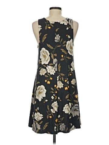 Old Navy Casual Dress (view 2)