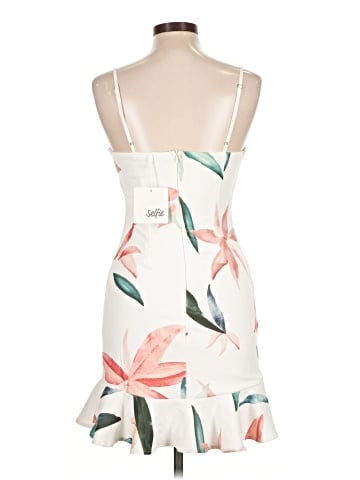 Selfie Leslie Cocktail Dress (view 2)