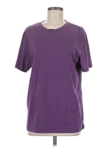 American Eagle Outfitters Short Sleeve T-Shirt (view 1)