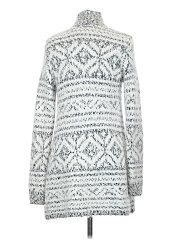 BB Dakota Cardigan (view 2)