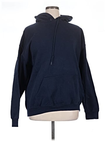 Gildan Pullover Hoodie (view 1)
