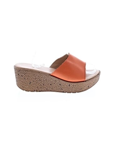 Unbranded Wedges (view 1)