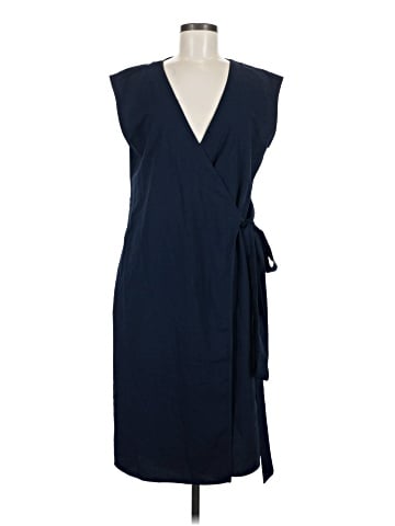 Banana Republic Factory Store Casual Dress (view 1)