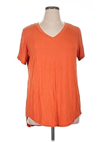 Amaryllis Short Sleeve T-Shirt (view 1)