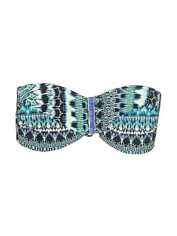 La Blanca Swimsuit Top (view 1)