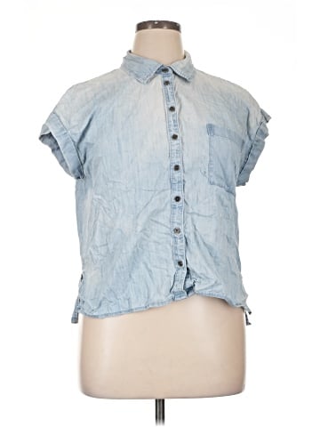 Style&Co Short Sleeve Button-Down Shirt (view 1)