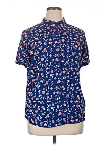 Croft & Barrow Short Sleeve Blouse (view 1)