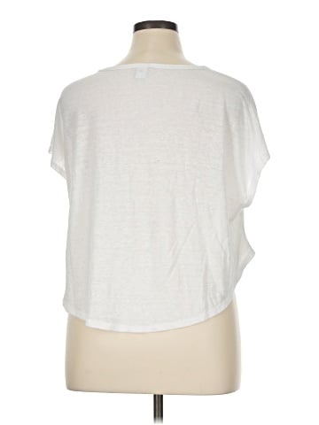 Old Navy Short Sleeve T-Shirt (view 2)