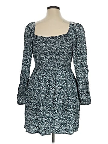 Gap Casual Dress (view 2)