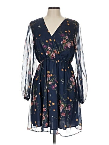 Unbranded Casual Dress (view 1)