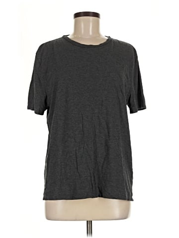 Vince. Short Sleeve T-Shirt (view 1)