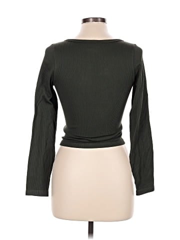 Old Navy Long Sleeve T-Shirt (view 2)