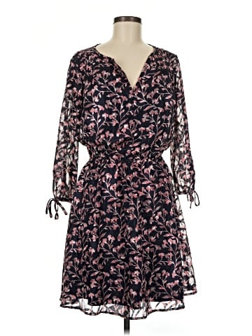Collective Concepts Casual Dress (view 1)