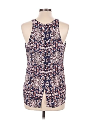 Kenar Sleeveless Blouse (view 2)