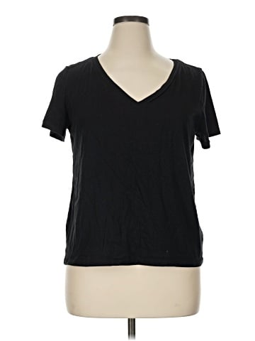Gap Short Sleeve T-Shirt (view 1)