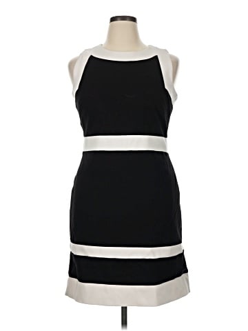 White House Black Market Cocktail Dress (view 1)
