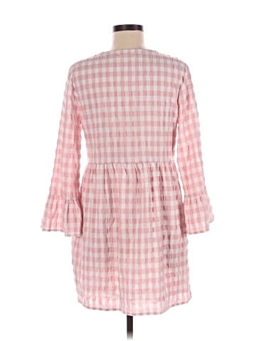 Urban Outfitters Casual Dress (view 2)