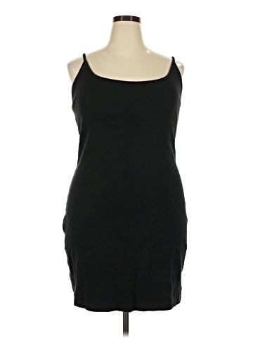 Old Navy Cocktail Dress (view 1)