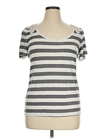 a.n.a. A New Approach Short Sleeve T-Shirt (view 1)
